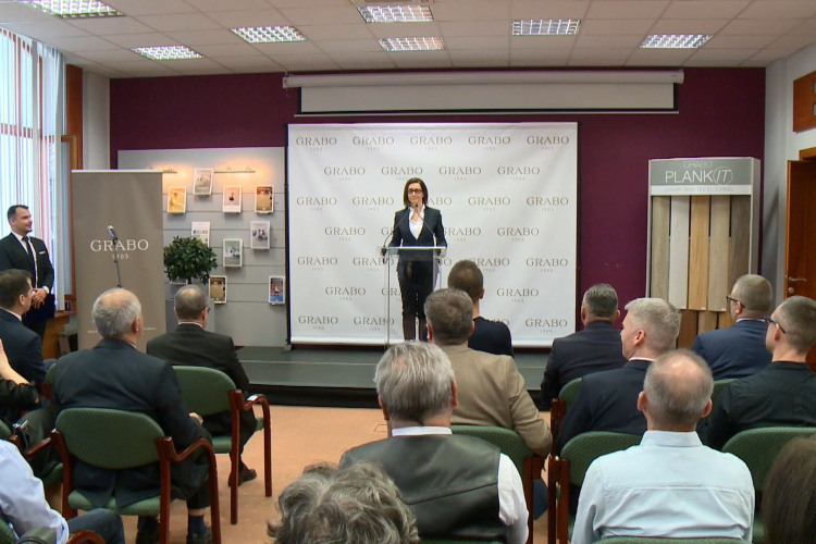 Több mint 9 milliárd forintból fejleszt a Graboplast