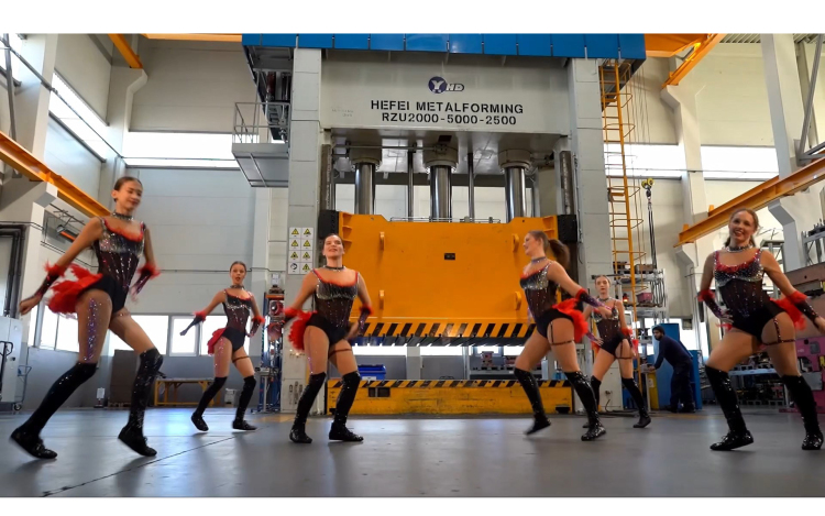 A gépek és a művészet találkozása