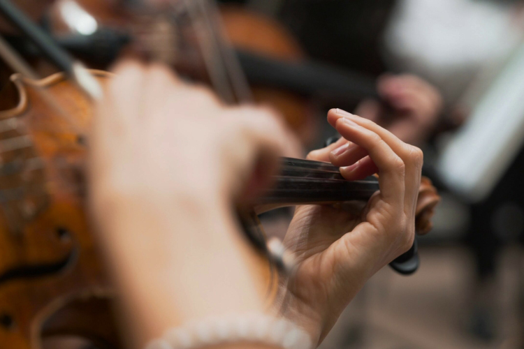 Szimfonikus zenekari kísérettel lesz látható A generális