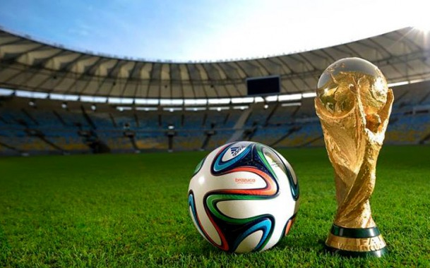 Vb-2014 - Uruguayi siker és továbbjutás, olasz búcsú