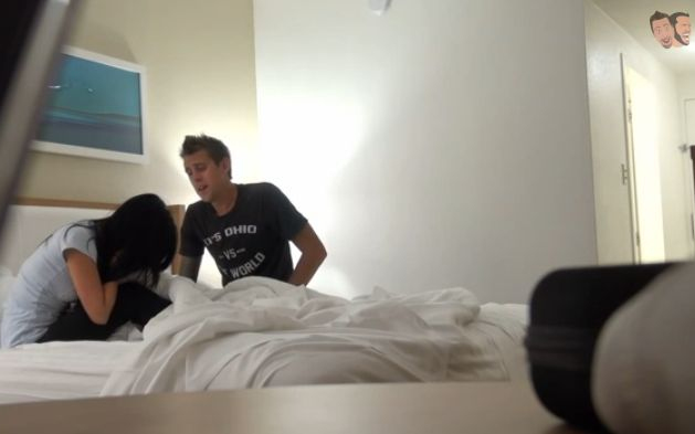 Megcsalásos szívatás - Amikor a fagyi visszanyal!