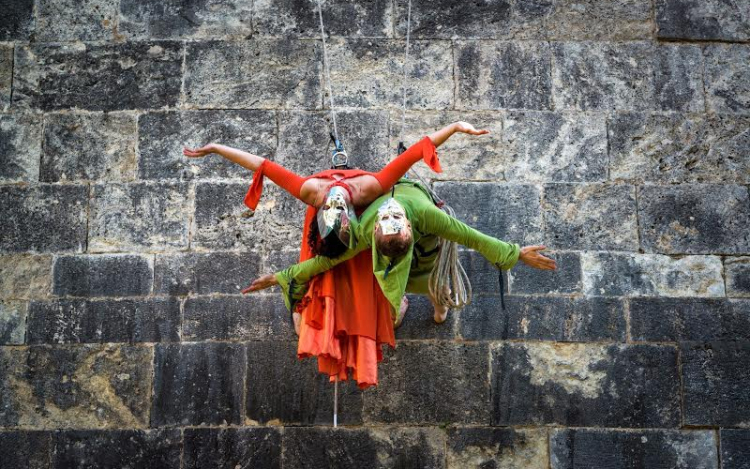 Mediawave - Falak a középpontban 