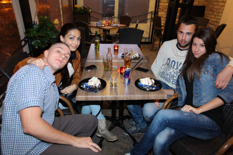 Cosa Nostra Pizzéria I. születésnap