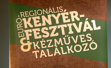 Friss pékárú illata tölti be a Széchenyi teret