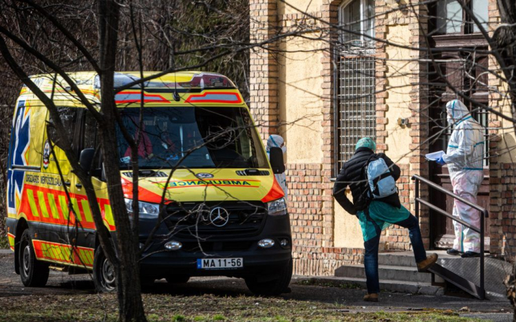 Józsefvárosban 15 ember tartózkodik hatósági karanténban