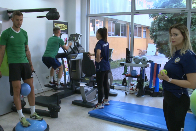 Mindig a csapat mögött