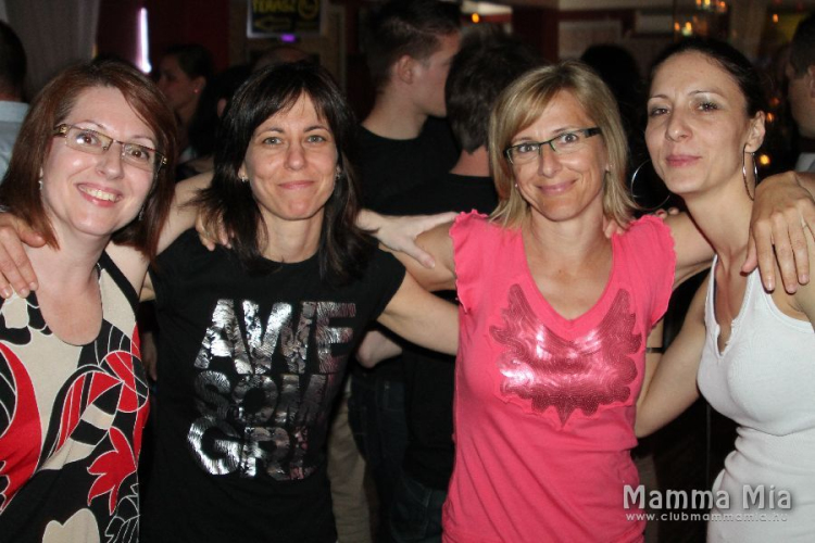 2013.05.03 Péntek Mamma Mia Video Disco Dj:Hubik