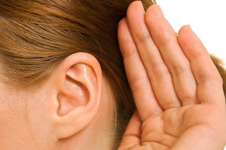 Hiperaktivitást okozhatnak a fül betegségei