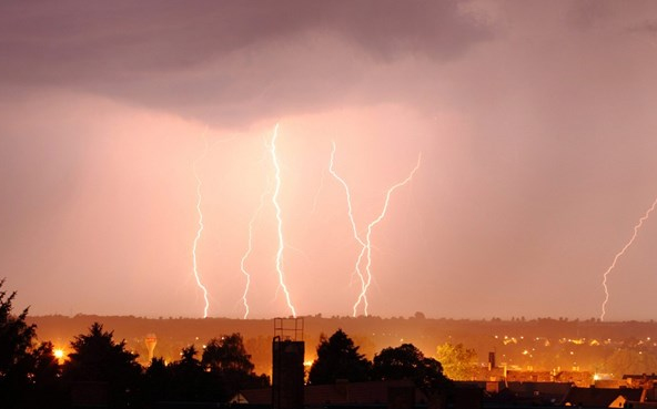 FIGYELEM! Riasztást adtak ki hat megyére