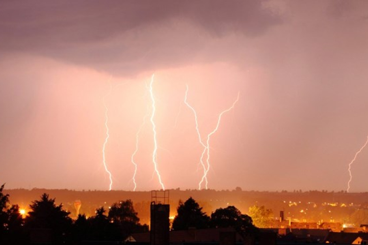 FIGYELEM! Riasztást adtak ki hat megyére