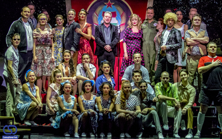 Szombattól hódít az Aréna- Ősbemutató