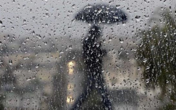 Záporok, zivatarok jönnek délutántól