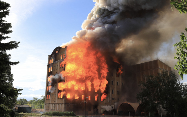 Drámai: Lángol Békéscsaba jelképe, a híres István malom