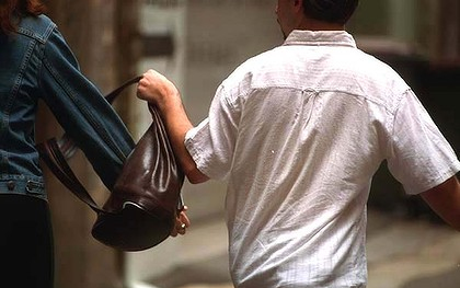 Elfogták a győri  táskatolvajt