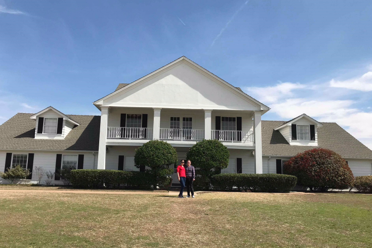 Győr- Dallas: egy sorozat nyomában Amerikában