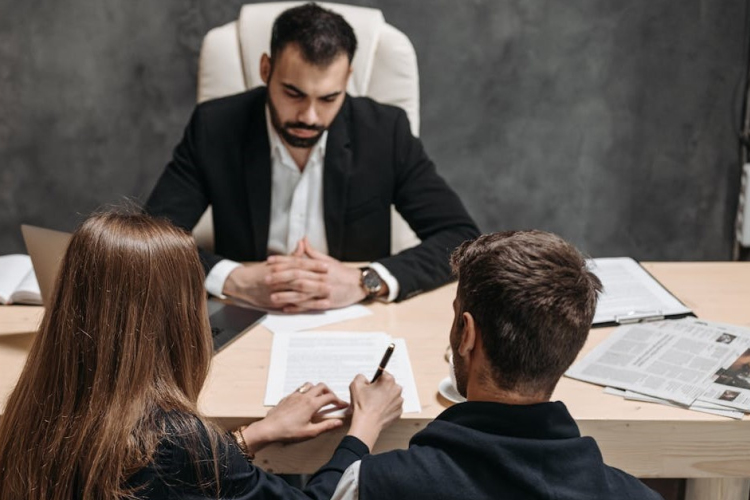 Az infláció a földhivatali ügyeinket is utolérte