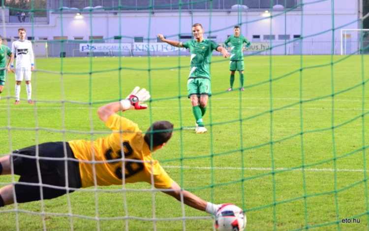 ÖTÖT VÁGOTT AZ ETO A III. KER-NEK!