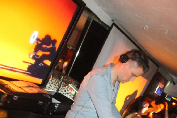 2016.04.09. Mamma Mia Szombati Video Disco Dj:Hubik Fotók:árpika