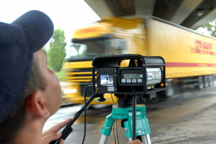 Keddtől három napon át szigorúan ellenőrzik a teherautók és buszok műszaki állapotát