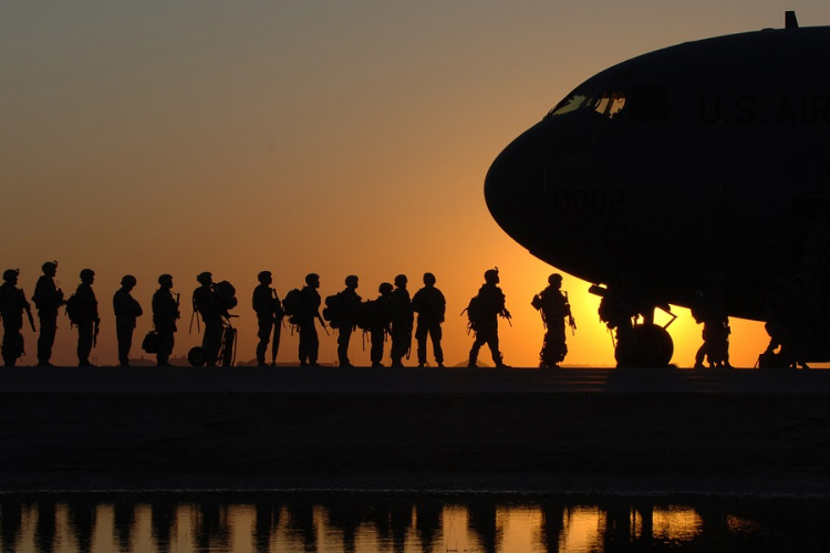 Több mint száz amerikai katona már megérkezett Romániába