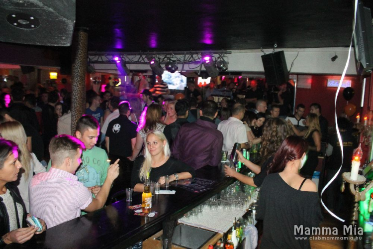 2014.11.01.Mamma Mia HalloweenNight Dj:Balage FeelharmonX&Solymi Fotók:árpi