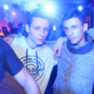 Egy belépő, két zenei stílus