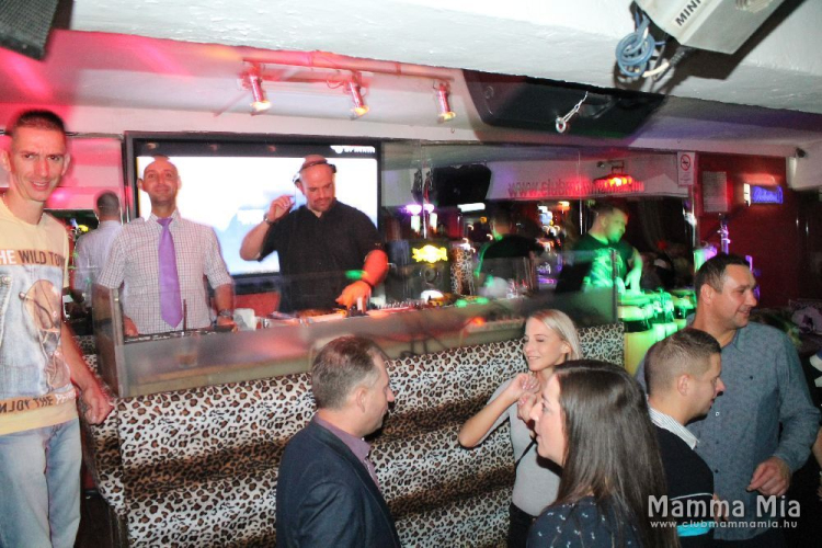 2016.11.04. Mamma Mia Pénteki Házibuli Dj:Ice&Solymi Conga Fotók:árpika