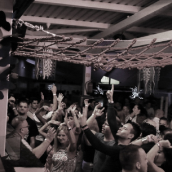 Club Mundo -  House Classic w/ Sterbinszky   Newl 2013.06.15. (szombat)