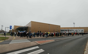 Győrben szombaton mindent vitt a politika: Orbán és Magyar is tömegeket hozott a városba