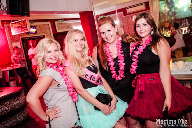 2016.06.24.Mamma Mia Pénteki Video Disco Dj:Hubik