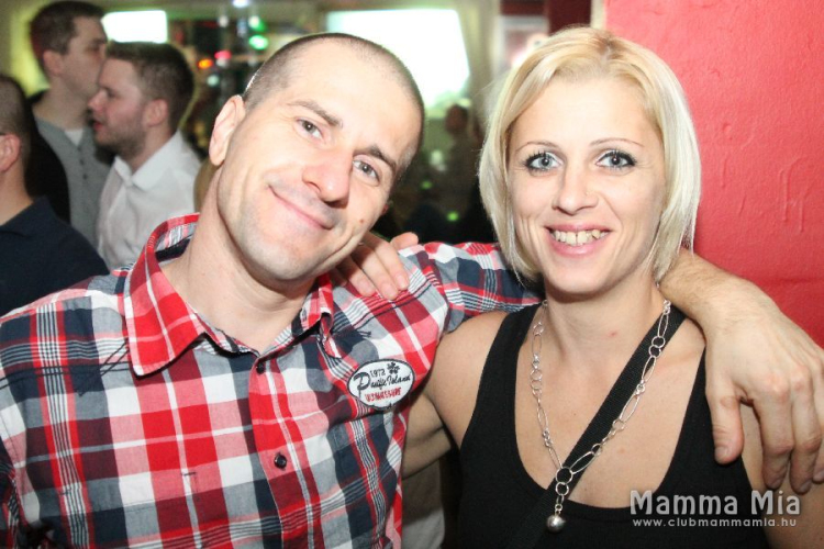 2013.10.25. péntek Mamma Mia Dj:Ice fotók:árpika