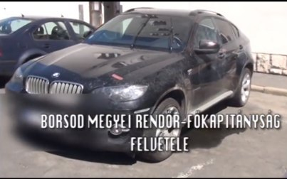 Rettenet: feldarabolta barátját 