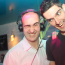 Peaches and Crem - Club Neo