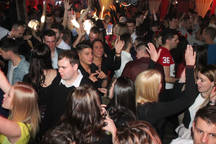 2016.12.31 Mamma Mia Szilveszteri Házibuli Dj:Balage&Solymi Conga Fotók:árpika 