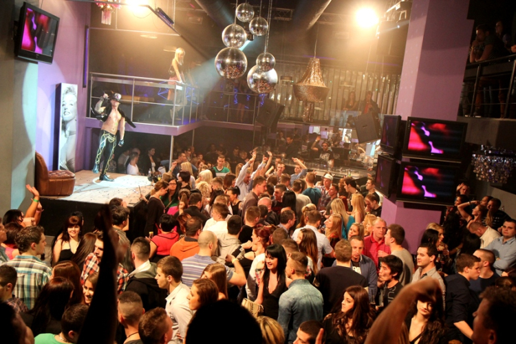 Club Vertigo - Woman's Day 2013.03.09. (szombat) (1) (Fotók:Vertigo)