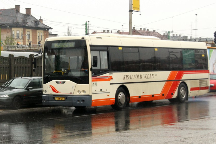 Ahol az utak állapota engedi, járnak a buszok