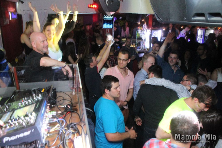2017.05.06.Mamma Mia Video Disco Dj:Hubik Fotók:árpika