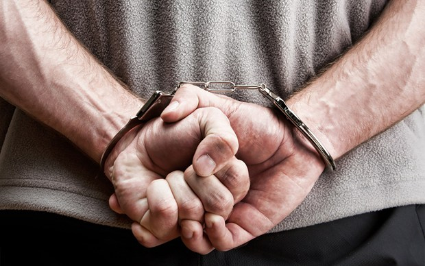 Jogerősen tizenkilenc év fegyház az autóhirdetéses rablónak