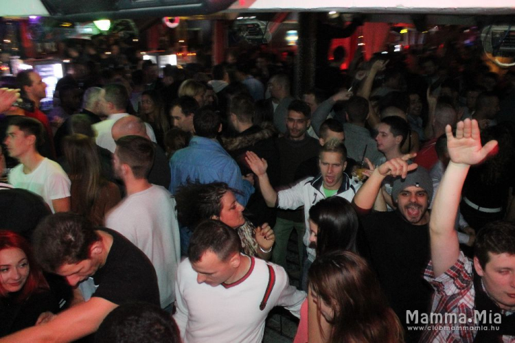 2016.12.17.Mamma Mia Video Disco Dj:Hubik Fotók:árpika
