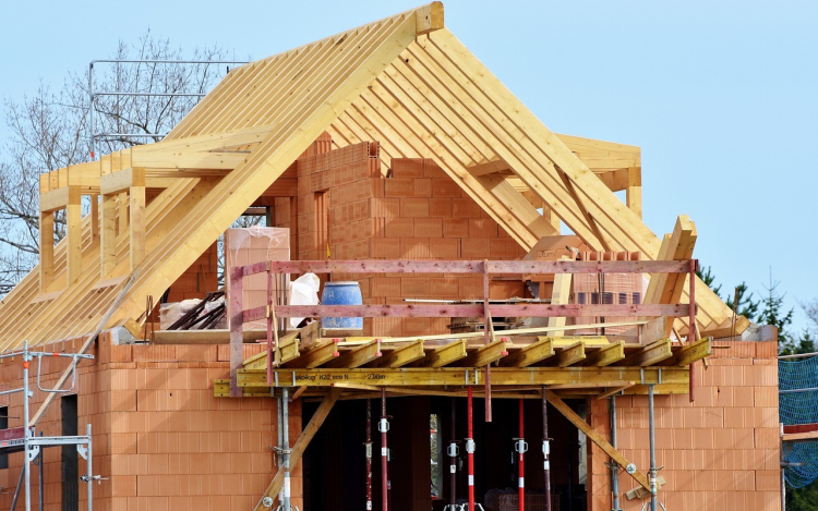 Jövőre átlagosan 5-10 százalékkel emelkedhetnek az ingatlanárak