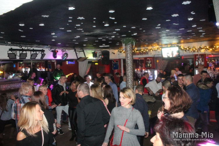 2017.12.22.Mamma Mia Esti Egyenleg&DJ:ice&Solymi Conga Fotók:árpika