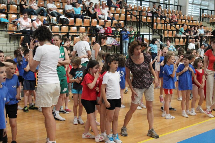 2013.04.29.Hétfő Évzáró Kosárdzsem fotók:árpika