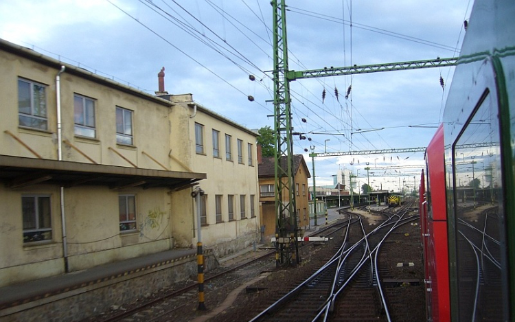 Nyomoznak a soproni pályaudvari baleset ügyében