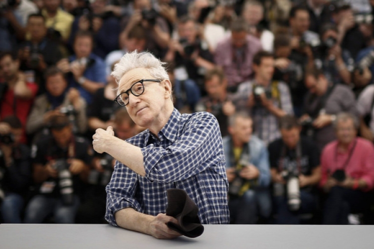 Woody Allen önéletrajza Költészet Napjára kerül a könyvesboltokba