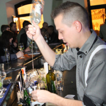 2013.11.16 Szombat Aftersix Cocktail Bar and Café fotók:árpika