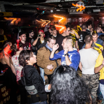 2015.10.09.Péntek - Friday Night Party