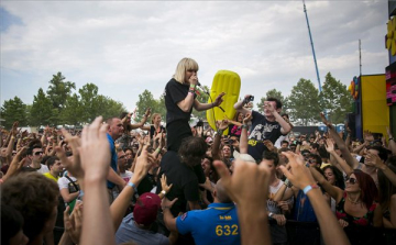 Rekordszámú látogatóra számítanak a Balaton Sound szervezői - Fotók!