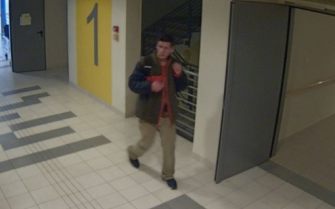 Táskát lopott a kórházban