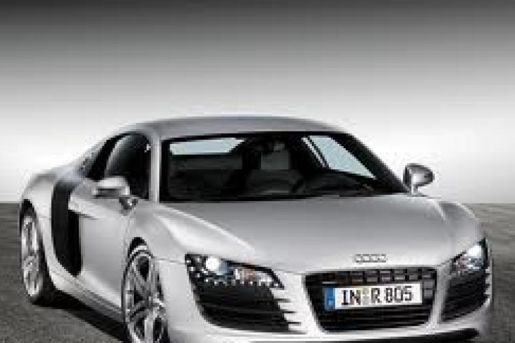 Közel 900 millió forintos autóipari kutatás a győri egyetemen