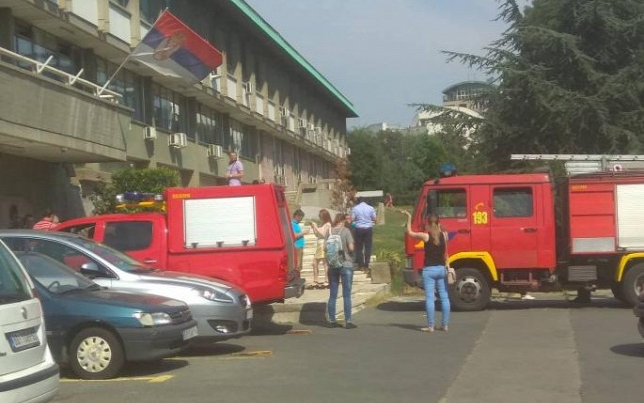 Gázmérgezést kaptak a könyvtárban- a helyszínen meghaltak